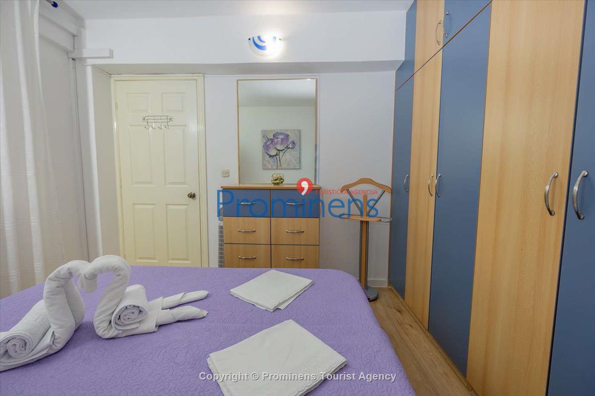 Apartment Karmela Makarska