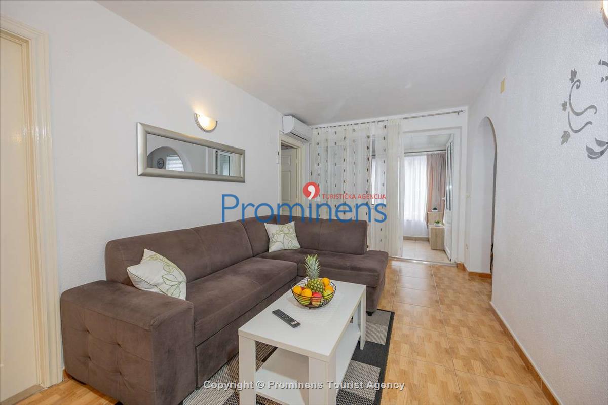 Apartment Karmela Makarska