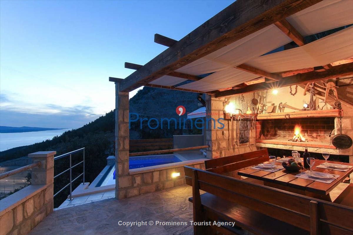 Ferienhaus Villa Dado Baška Voda,  Makarska Riviera  Kroatien  mit Meerblick beheiztem Pool und Garten