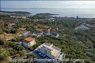 Villa Nera Makarska s bazenom