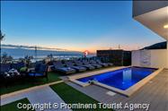 Villa Nera Makarska s bazenom