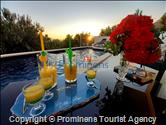 Villa Anja s bazenom Makarska