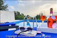 Ferienhaus Giran mit Pool und Meerblick in Bast  Makarska Riviera  Dalmatien;  Kroatien, Urlaub