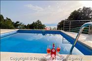 Ferienhaus Giran mit Pool und Meerblick in Bast  Makarska Riviera  Dalmatien;  Kroatien, Urlaub