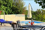 Ferienhaus Giran mit Pool und Meerblick in Bast  Makarska Riviera  Dalmatien;  Kroatien, Urlaub