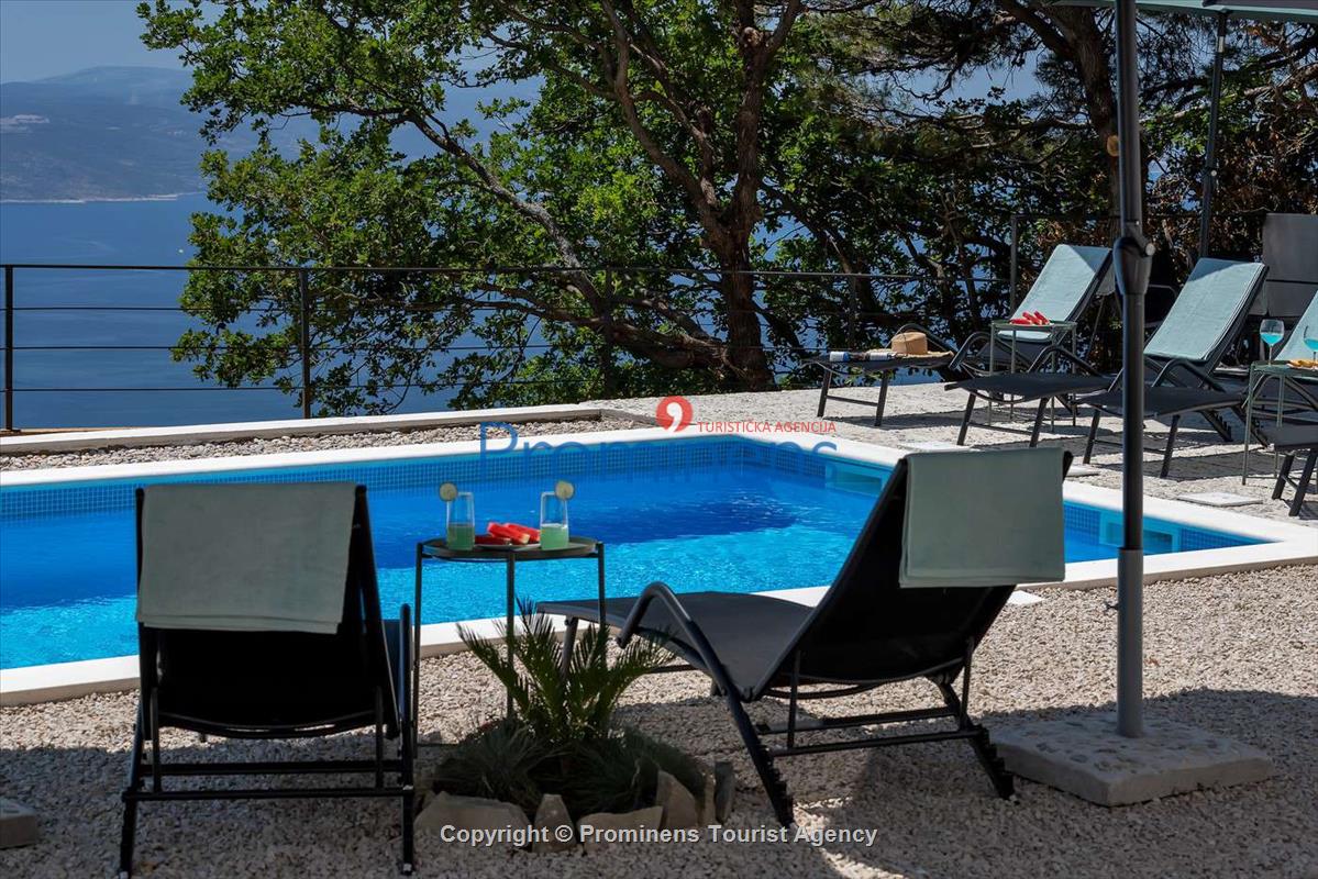 Modernes Ferienhaus Villa Alta Vista mit Pool  Meerblick bei Baska Voda  Makarska Riviera  