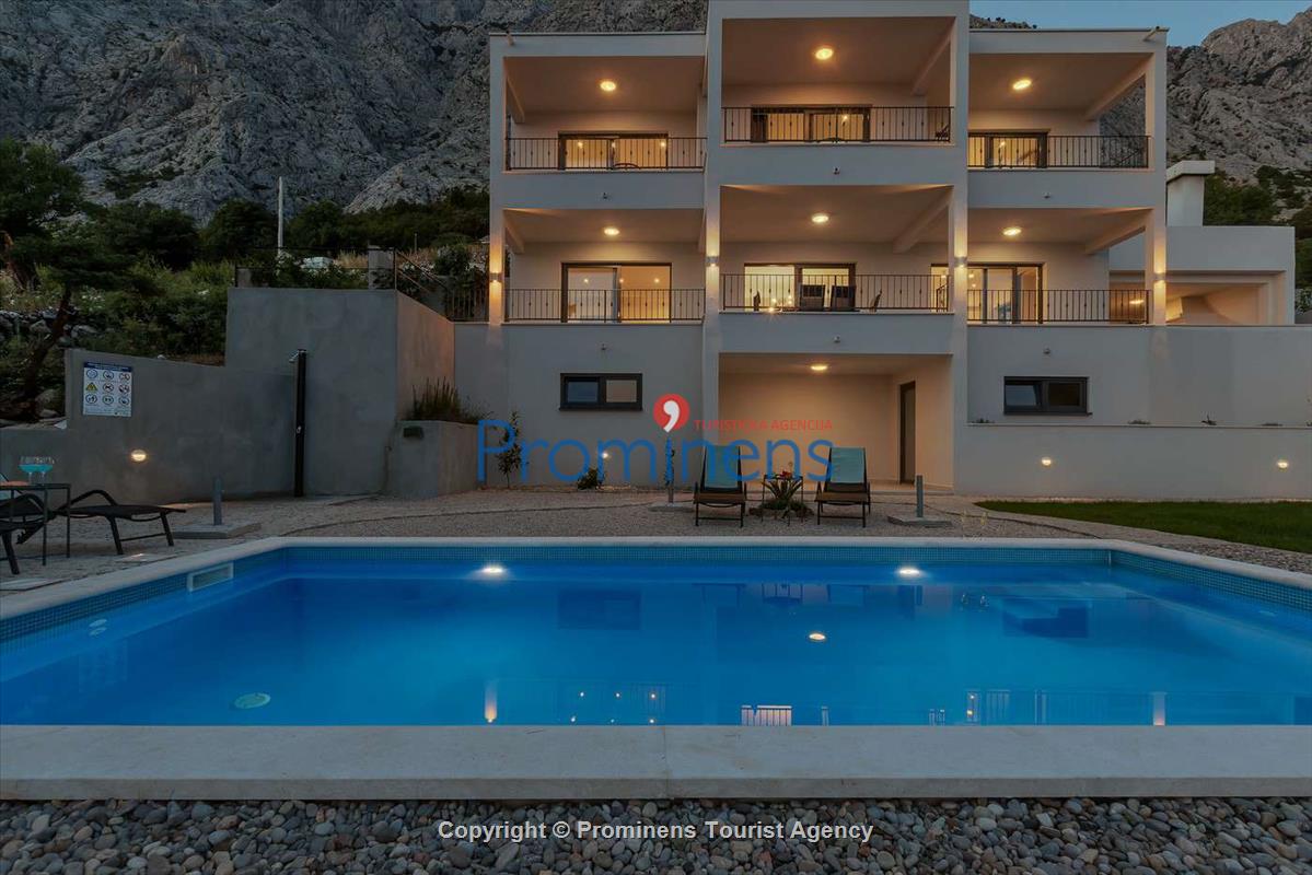 Modernes Ferienhaus Villa Alta Vista mit Pool  Meerblick bei Baska Voda  Makarska Riviera  