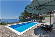 Modernes Ferienhaus Villa Alta Vista mit Pool  Meerblick bei Baska Voda  Makarska Riviera  