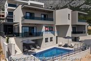 Moderne Villa VIP mit Swimmingpool in Makarska, Dalmatien , Platz für 9 Personen, ideal für Familien