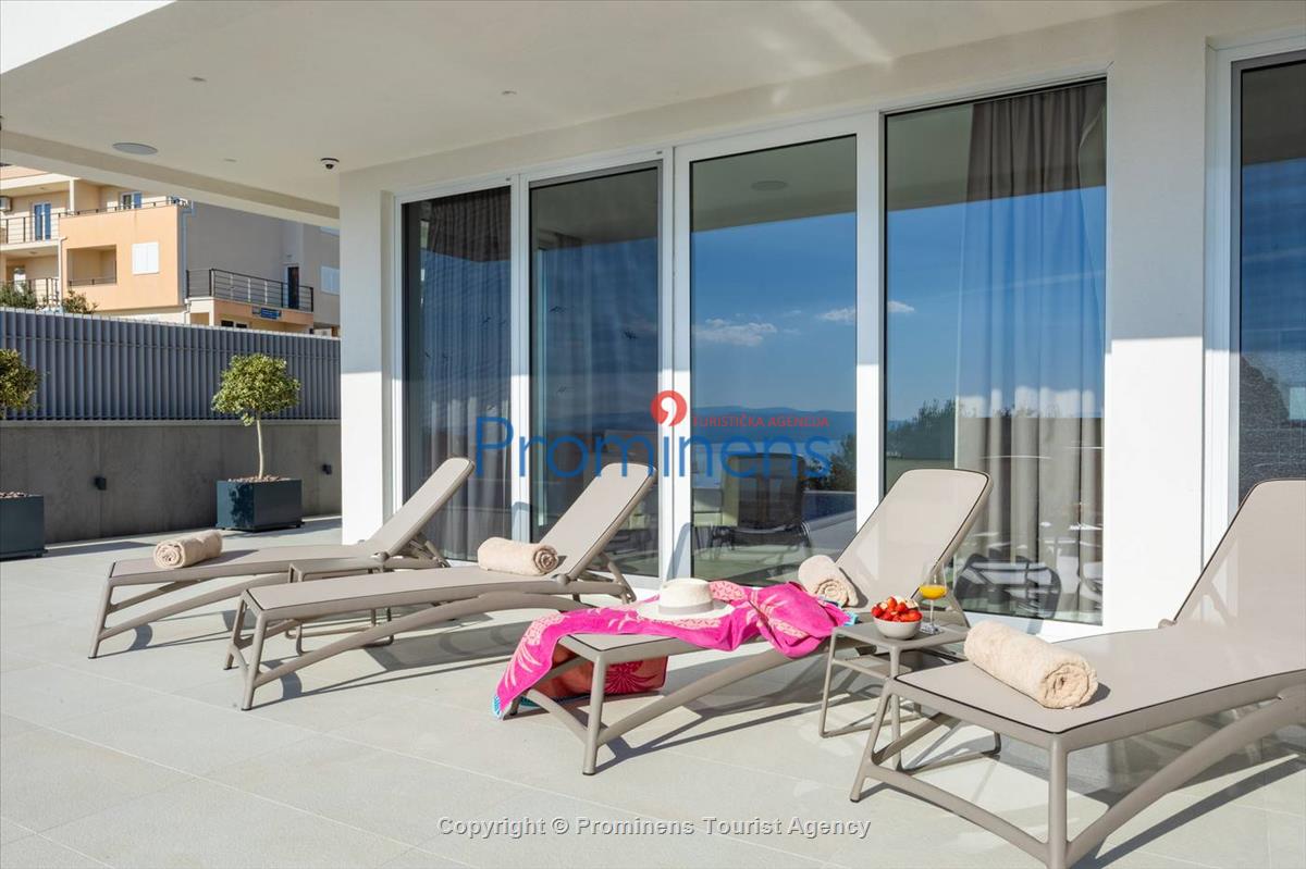 Exklusive Ferienwohnung Maja und Petra mit Pool in Makarska, 