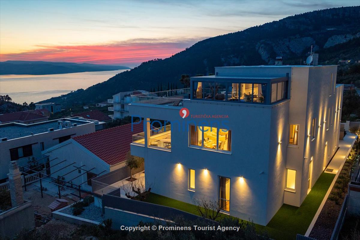 Exklusive Ferienwohnung Maja und Petra mit Pool in Makarska, 
