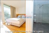 Exklusive Ferienwohnung Maja und Petra mit Pool in Makarska, 