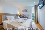 Exklusive Ferienwohnung Maja und Petra mit Pool in Makarska, 