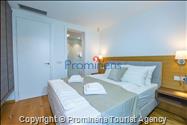 Exklusive Ferienwohnung Maja und Petra mit Pool in Makarska, 