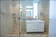 Exklusive Ferienwohnung Maja und Petra mit Pool in Makarska, 