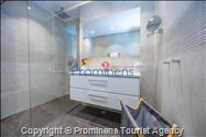 Exklusive Ferienwohnung Maja und Petra mit Pool in Makarska, 