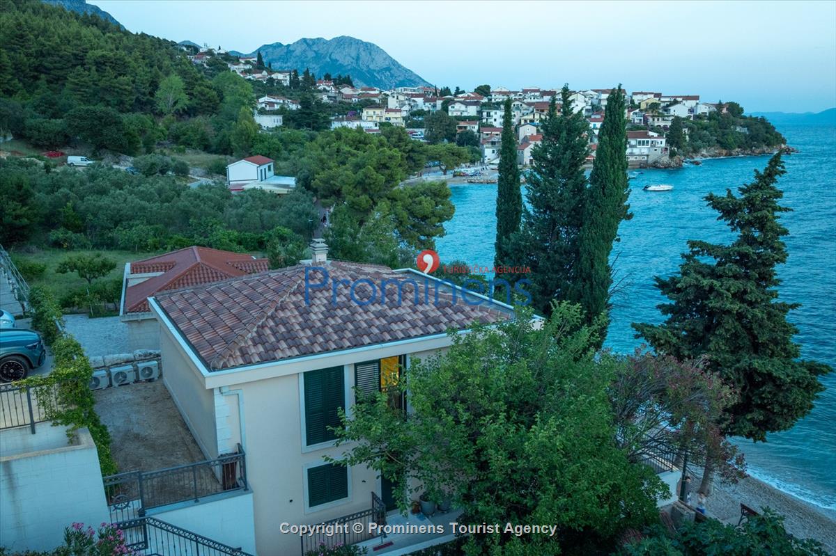 Strandhaus Podaca – 4 Schlafzimmer, 2 Familien, direkter Meereszugang, Makarska Riviera