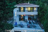 Strandhaus Podaca – 4 Schlafzimmer, 2 Familien, direkter Meereszugang, Makarska Riviera