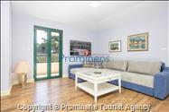Strandhaus Podaca – 4 Schlafzimmer, 2 Familien, direkter Meereszugang, Makarska Riviera