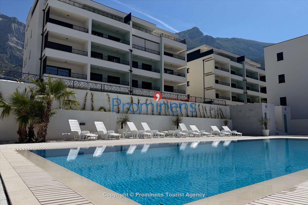 Penthouse Helena in Makarska – Exklusive Ferienwohnung mit Meerblick und Whirlpool