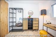 Penthouse Helena in Makarska – Exklusive Ferienwohnung mit Meerblick und Whirlpool