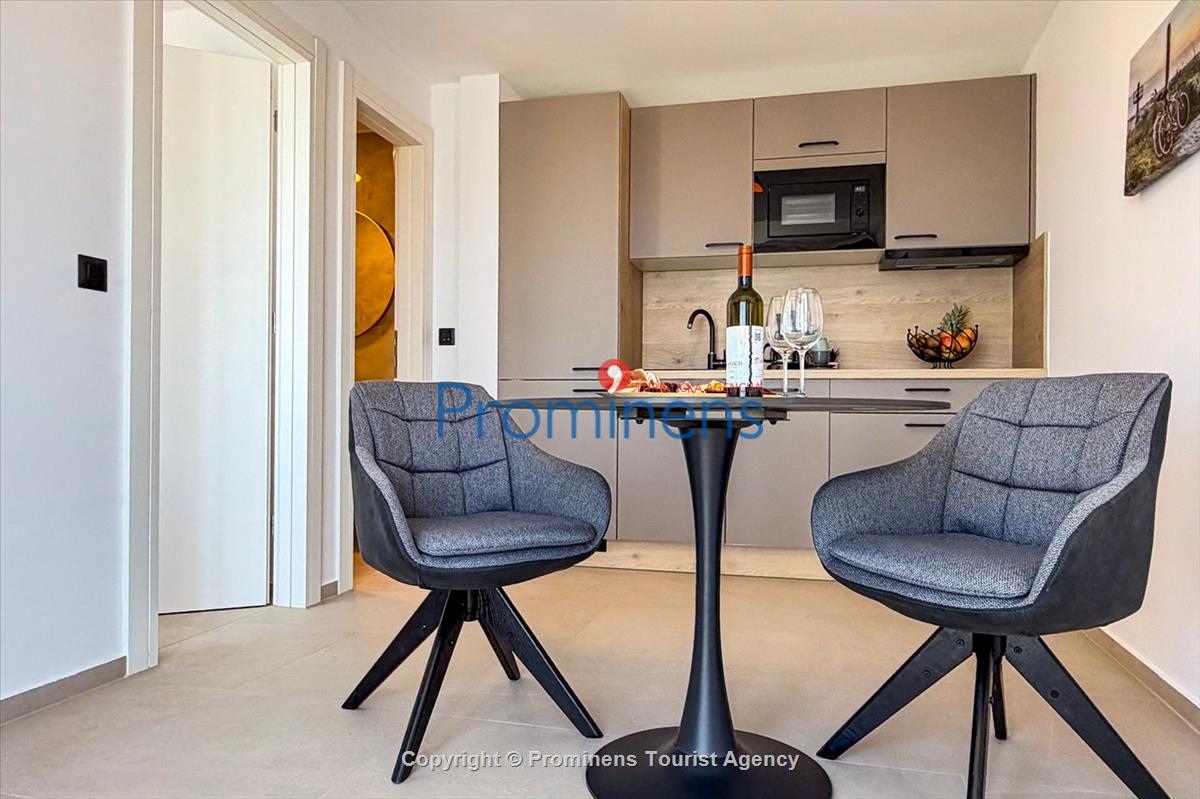 Ferienhaus mit Pool Vista Mare Baška Voda Kroatien