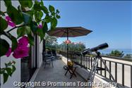 Alleinstehendes Ferienhaus Tome mit Meerblick oberhalb von Makarska