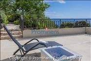 Alleinstehendes Ferienhaus Tome mit Meerblick oberhalb von Makarska