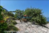 Alleinstehendes Ferienhaus Tome mit Meerblick oberhalb von Makarska