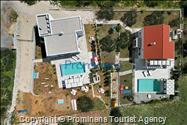  Ferienhaus mit beheiztem Pool und drei Schlafzimmern an der atemberaubenden Makarska Riviera in Kroatien