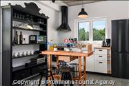  Ferienhaus mit beheiztem Pool und drei Schlafzimmern an der atemberaubenden Makarska Riviera in Kroatien